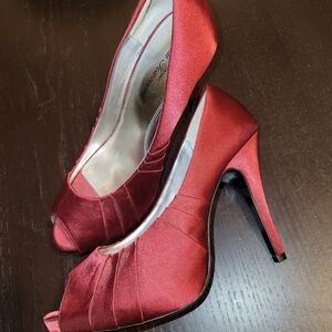 Lulu Townsend Burgundy Satin Peep-Toe Heels